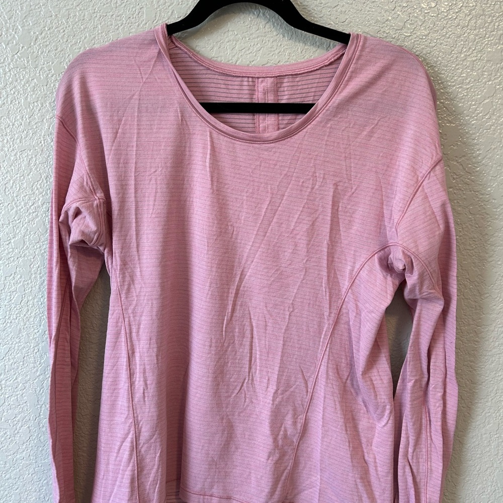 lululemon athletica Long Sleeve Tee in Light Pink